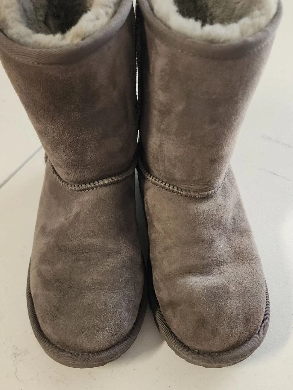 UGG classic short